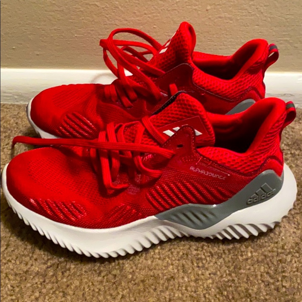 Red Adidas Alphabounce - Men’s 5/Women’s 6.5